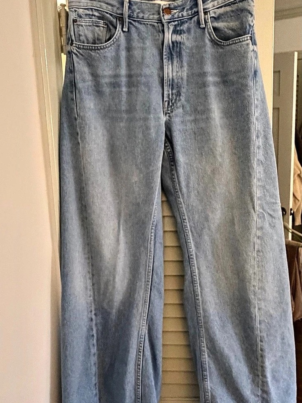 Mother Snacks! The Lemon Twist Sneak Wide Leg Jeans in Blue Waist 28